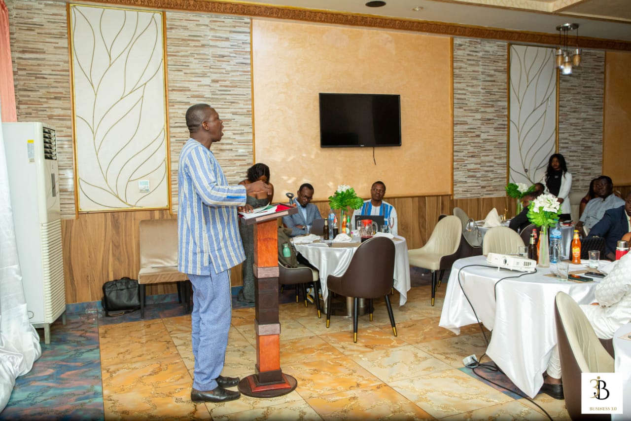 DINER D'AFFAIRES1 10